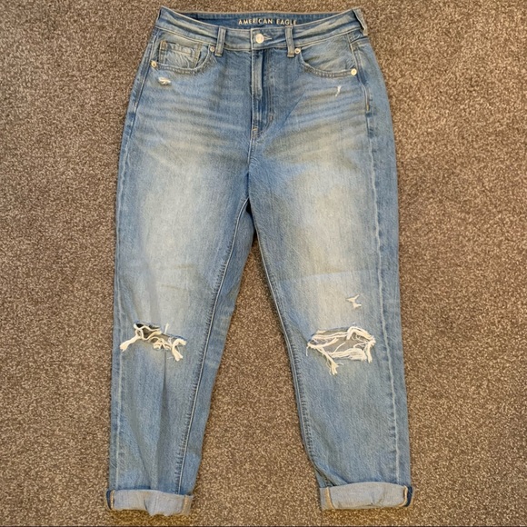 American Eagle Mom Jeans - Picture 2 of 4